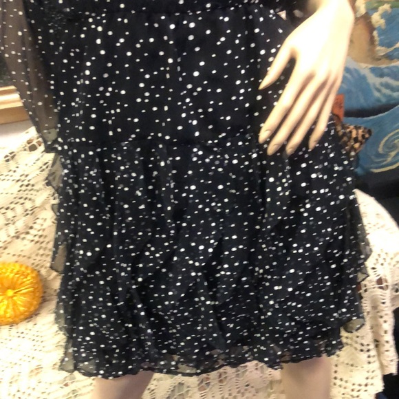 VINTAGE BLACK WITH WHITE POLKA DOT DRESS WITH RUFFLES ON SKIRT ADORABLE SIZE 8 - Picture 6 of 16